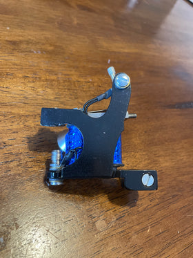 Ahren Bloomquist Outliner