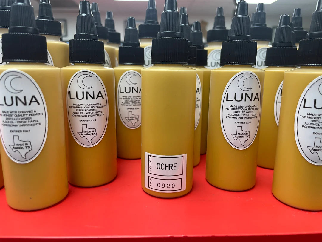 LUNA PIGMENT